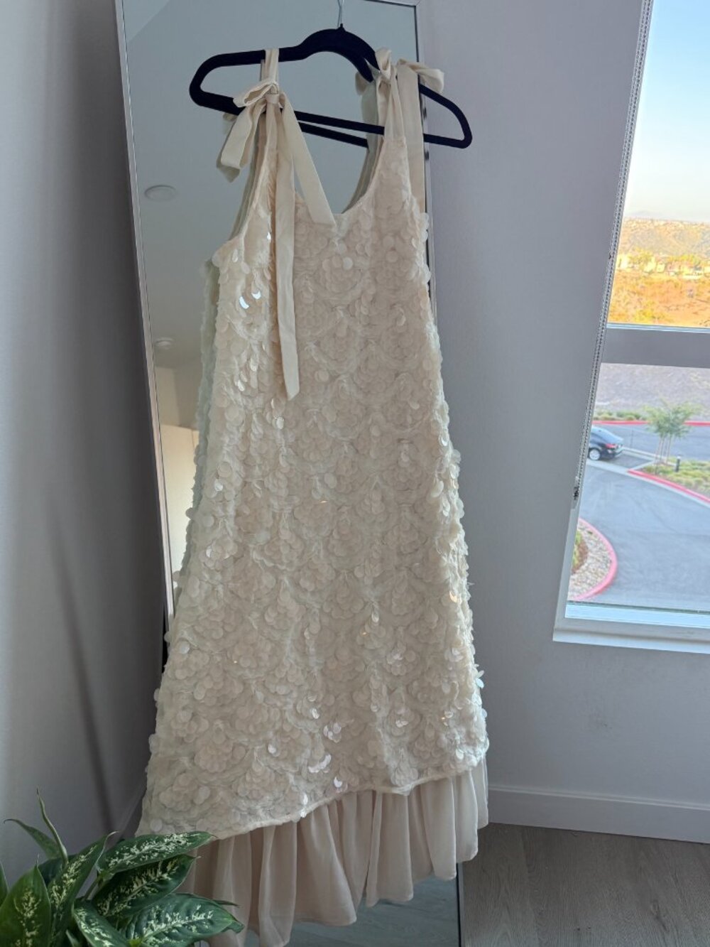 En Saison Cream Sequin Tie Strap Midi Dress Size M